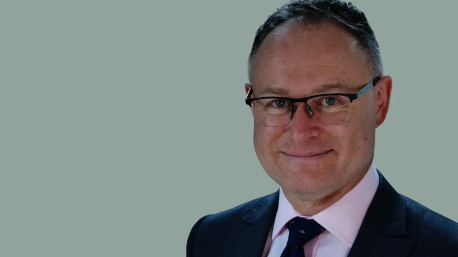 ASIC commissioner cuts 5-year term early to join Vanguard