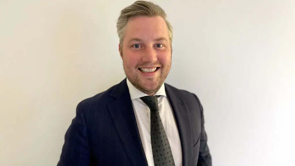 From law to ethical wealth: A journey to values-driven financial advice